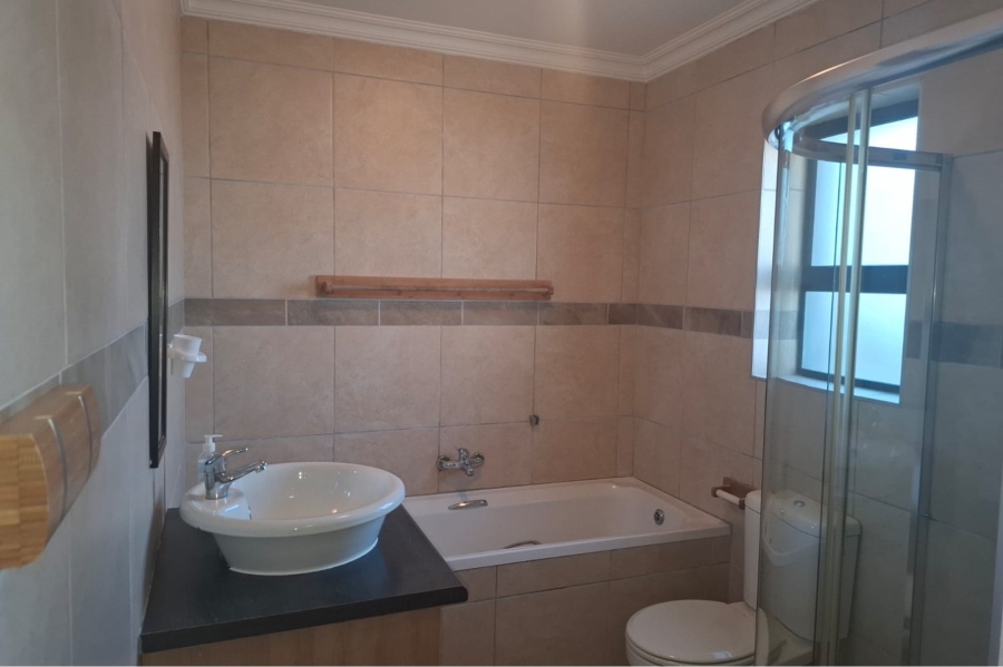 2 Bedroom Property for Sale in Blue Mountain Village Western Cape